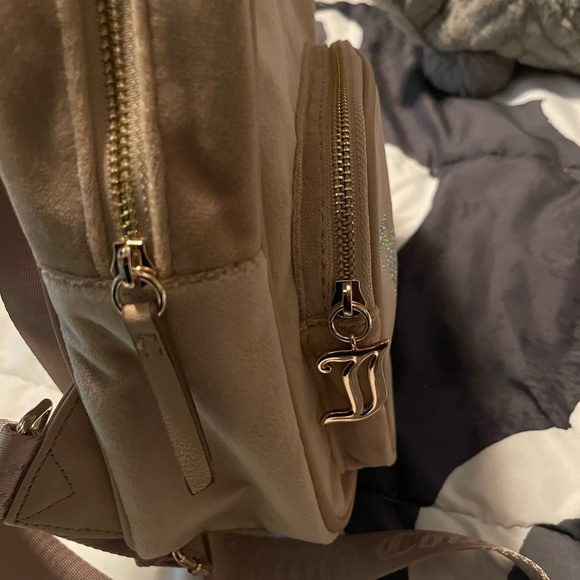 Obsession Backpack - Picture 5 of 8